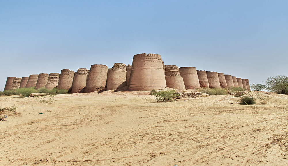 Bahawalpur | Royal Palaces & Cholistan Landscapes