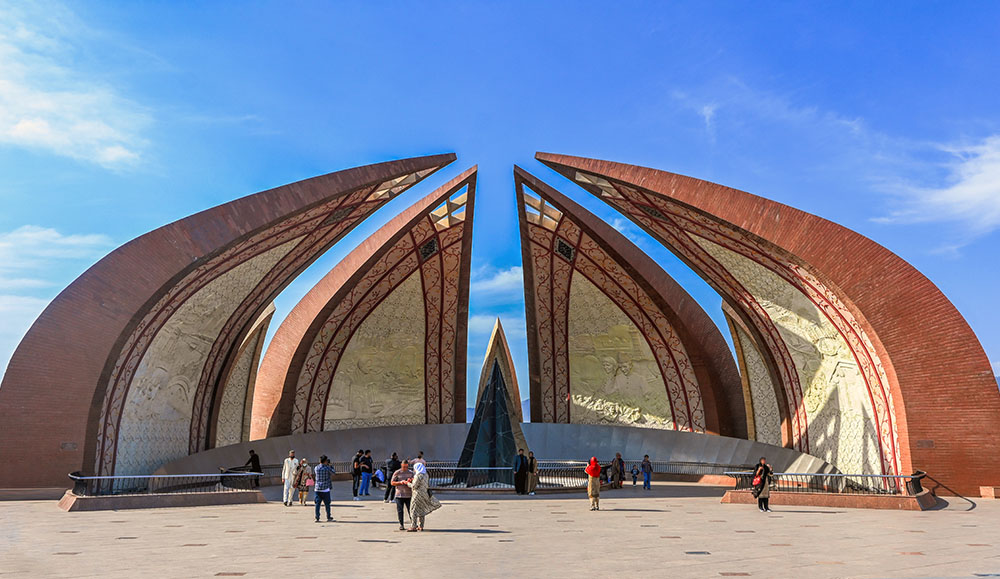 Arrival in Islamabad | A Gentle Introduction to Pakistan